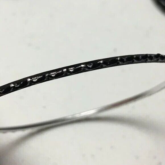 Black Bracelet Lot 5 Enameled Metal Bangles Goth Punk Gothic Costume Jewelry - Picture 5 of 8